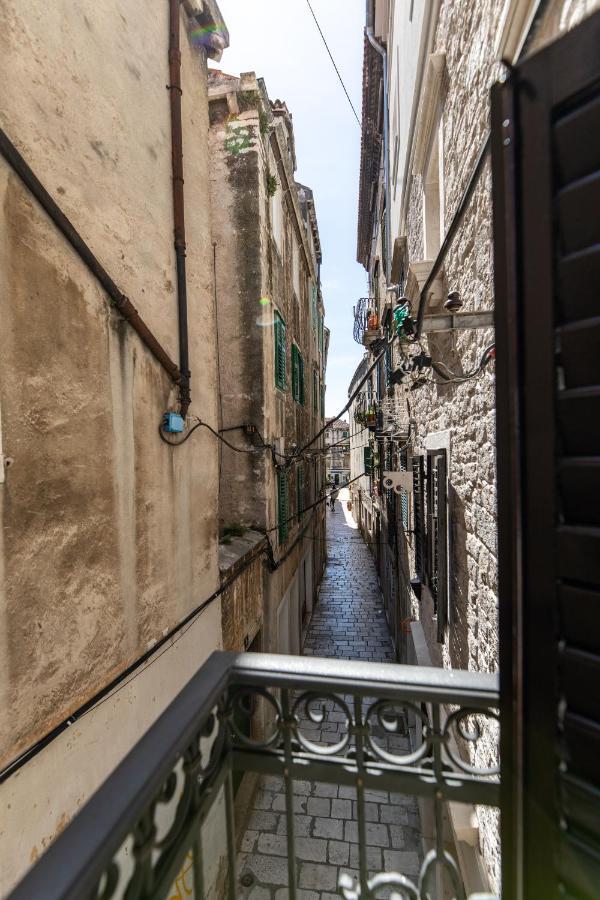 Stanley Helenski - Apartment In Old Town Sibenik Exterior photo